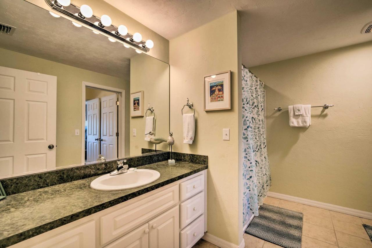 Вілла Oceanfront Oasis In Cedar Key With 2 Balconies! Екстер'єр фото